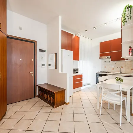 Apartment Ab - Via Cervellati 3