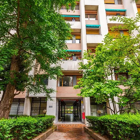 Apartment Ab - Via Cervellati 3 *